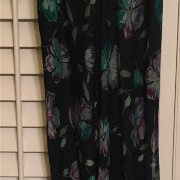 FLORAL LONG / LINED FLORAL SKIRT- SILK - Picture 4 of 4